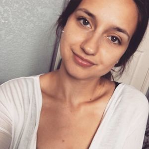 Meet your Posher, Rebecca